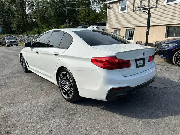 WBAJA9C57JG623103 2018 BMW 5ER - Image 2