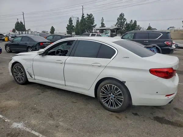 WBAJA9C57KB254080 2019 BMW 5ER - Image 2