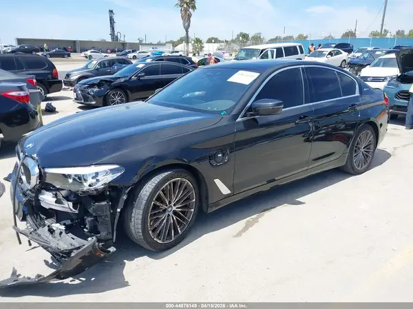 WBAJA9C57KB389155 2019 BMW 5ER - Image 2