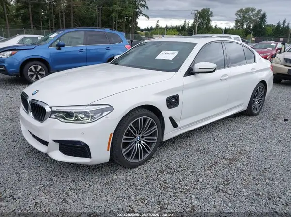 WBAJA9C57KB389401 2019 BMW 5ER - Image 2