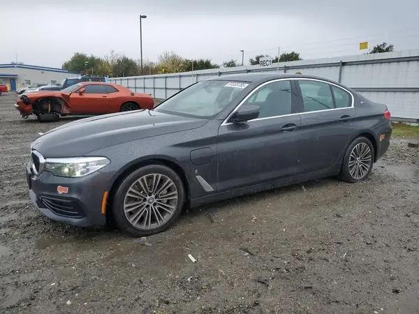 WBAJA9C57KB399328 2019 BMW 5ER - Image 1