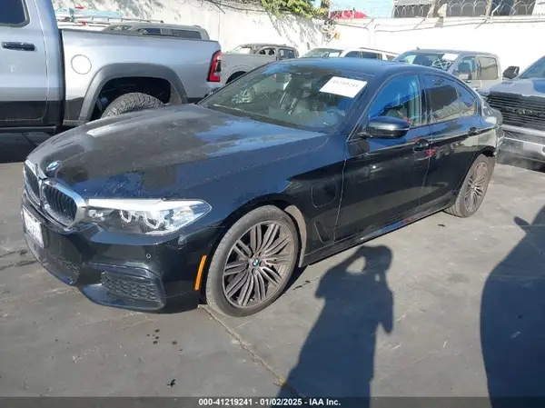 WBAJA9C57KB399703 2019 BMW 5ER - Image 2