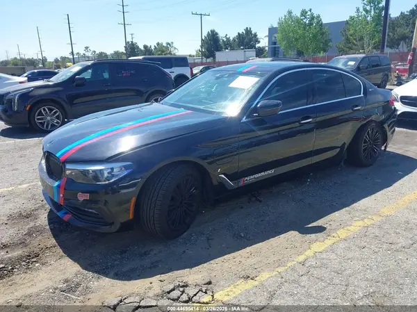 WBAJA9C58JB034395 2018 BMW 5ER - Image 2
