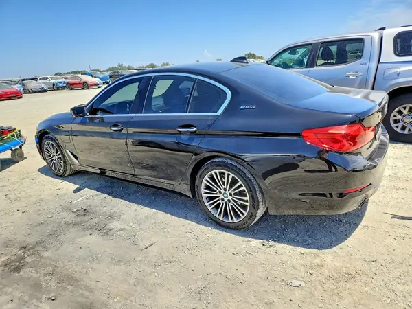 WBAJA9C58JB252031 2018 BMW 5ER - Image 2