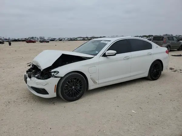 WBAJA9C58JB252546 2018 BMW 5ER - Image 1