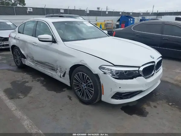 WBAJA9C58JB253485 2018 BMW 5ER - Image 1