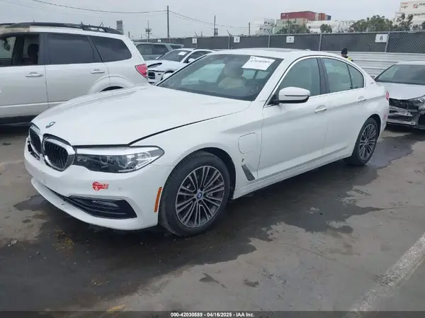 WBAJA9C58JB253485 2018 BMW 5ER - Image 2