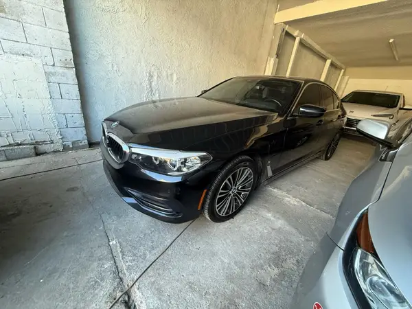 WBAJA9C58KB389469 2019 BMW 5ER - Image 2