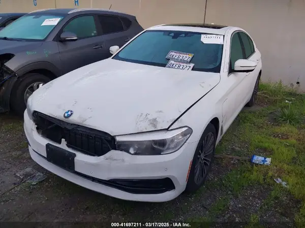 WBAJA9C58KB399175 2019 BMW 5ER - Image 2