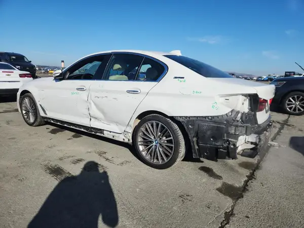 WBAJA9C59JB034406 2018 BMW 5ER - Image 2