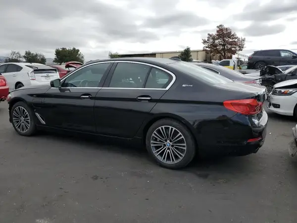 WBAJA9C59JG622955 2018 BMW 5ER - Image 2