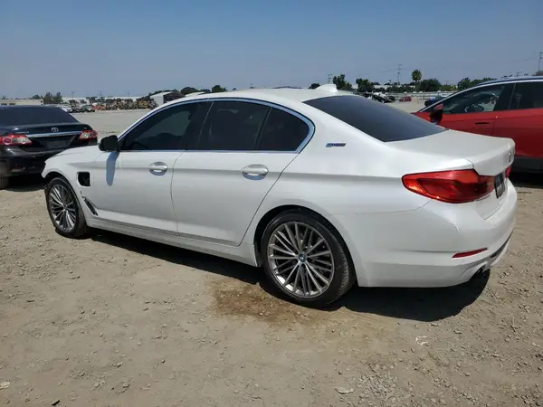 WBAJA9C59KB254078 2019 BMW 5ER - Image 2