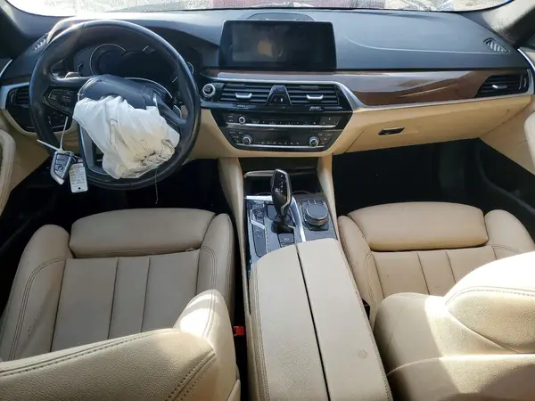 WBAJA9C59KB389769 2019 BMW 5ER - Image 8
