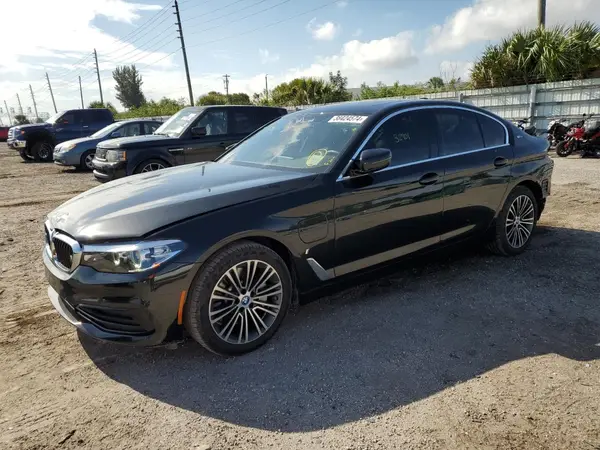 WBAJA9C59KB393112 2019 BMW 5ER