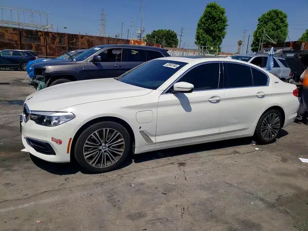 WBAJA9C59KB393398 2019 BMW 5ER - Image 1