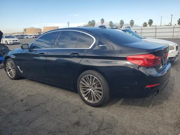 WBAJA9C59KB399010 2019 BMW 5ER - Image 2