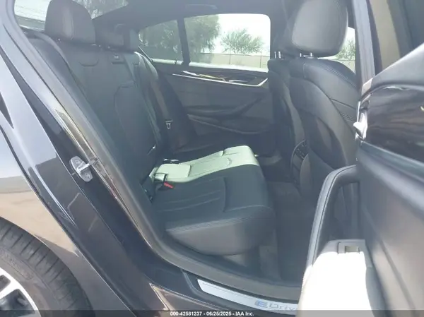 WBAJA9C5XJB249387 2018 BMW 5ER - Image 8