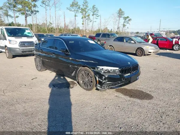 WBAJA9C5XJB249499 2018 BMW 5ER - Image 1