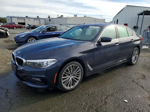 WBAJA9C5XJB250412 2018 BMW 5ER - Image 1