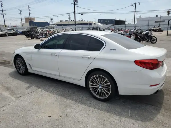 WBAJA9C5XJB251219 2018 BMW 5ER - Image 2