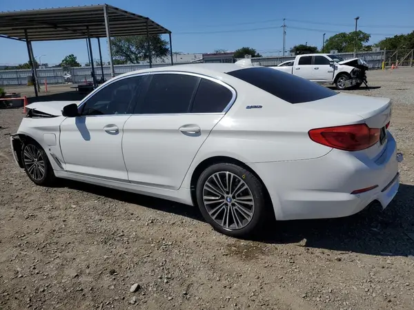 WBAJA9C5XKB253974 2019 BMW 5ER - Image 2