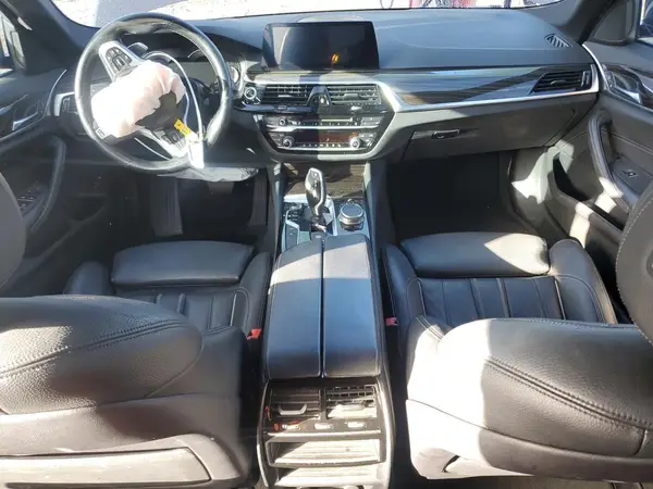WBAJA9C5XKB388307 2019 BMW 5ER - Image 8