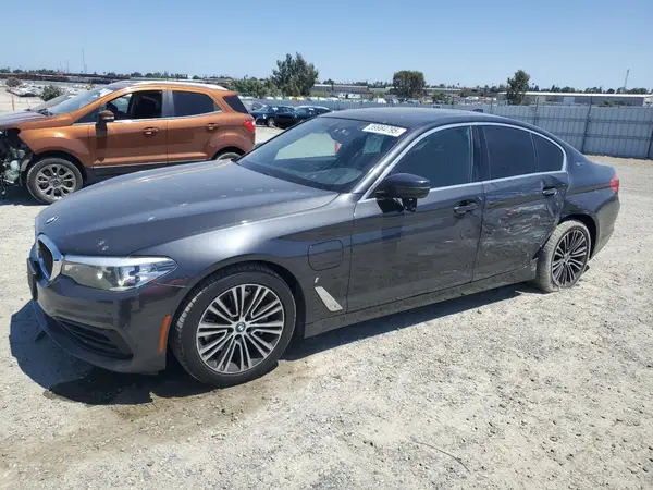 WBAJA9C5XKB388890 2019 BMW 5ER - Image 1