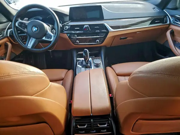 WBAJA9C5XKB398660 2019 BMW 5ER - Image 8