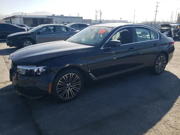 WBAJA9C5XKB399758 2019 BMW 5ER - Image 1