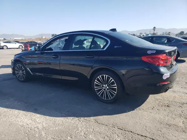 WBAJA9C5XKB399758 2019 BMW 5ER - Image 2