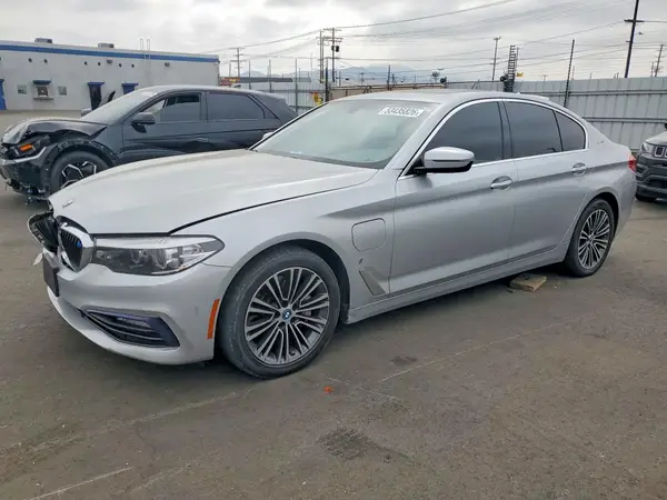 WBAJB1C50JB083721 2018 BMW 5ER - Image 1