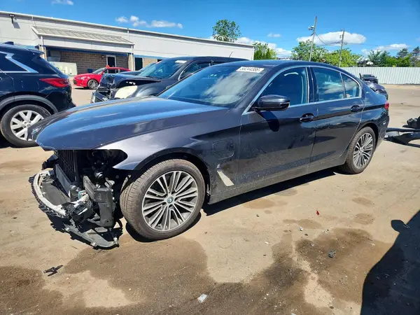 WBAJB1C50KB376827 2019 BMW 5ER - Image 1