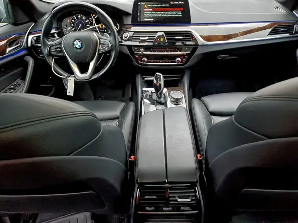 WBAJB1C51JB084747 2018 BMW 5ER - Image 8