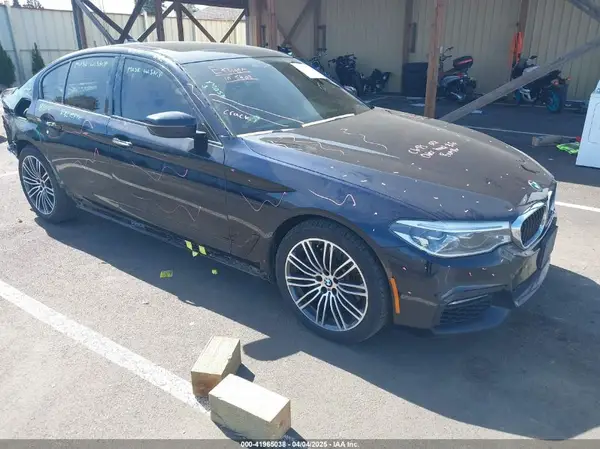 WBAJB1C51JB374308 2018 BMW 5ER - Image 1