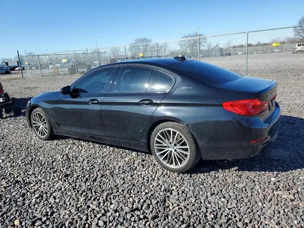 WBAJB1C52JB084370 2018 BMW 5ER - Image 2