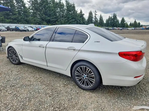 WBAJB1C53JB085446 2018 BMW 5ER - Image 2