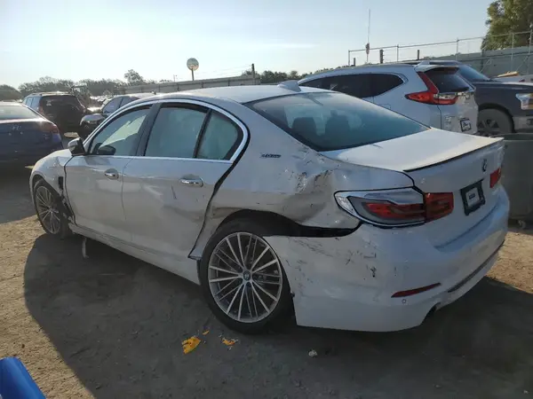 WBAJB1C53JB374746 2018 BMW 5ER - Image 2