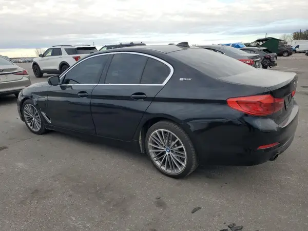 WBAJB1C54KB375650 2019 BMW 5ER - Image 2