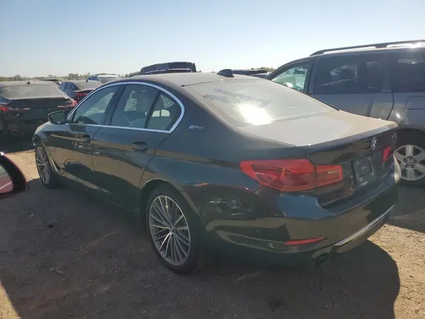 WBAJB1C54KB376992 2019 BMW 5ER - Image 2