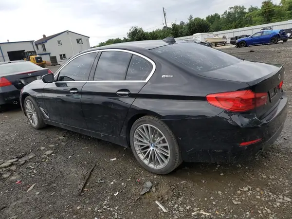 WBAJB1C55JB374313 2018 BMW 5ER - Image 2