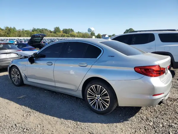 WBAJB1C55KB375589 2019 BMW 5ER - Image 2