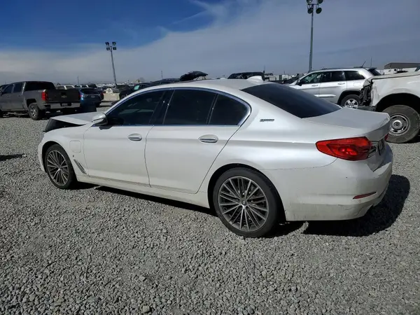 WBAJB1C56JB085196 2018 BMW 5ER - Image 2
