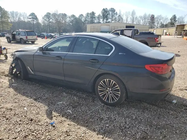 WBAJB1C56KB375178 2019 BMW 5ER - Image 2
