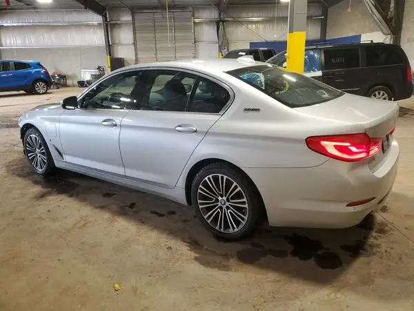 WBAJB1C56KB376153 2019 BMW 5ER - Image 2