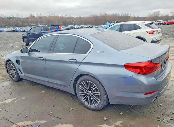 WBAJB1C56KB376282 2019 BMW 5ER - Image 2