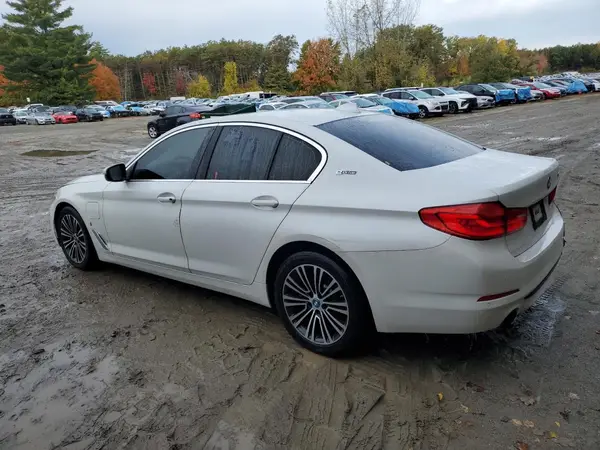 WBAJB1C56KB376427 2019 BMW 5ER - Image 2