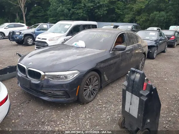 WBAJB1C57JB085286 2018 BMW 5ER - Image 2