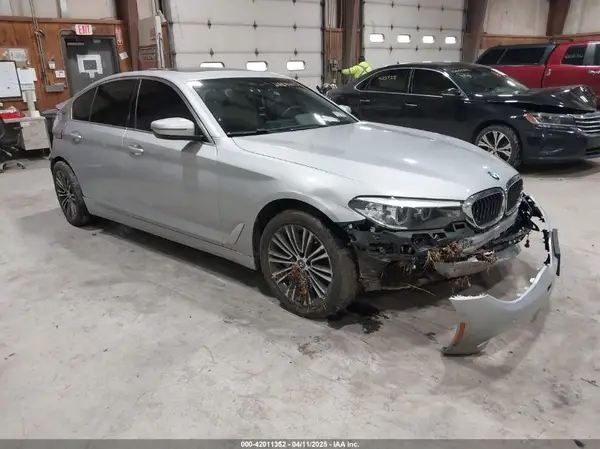 WBAJB1C59KB376289 2019 BMW 5ER - Image 1