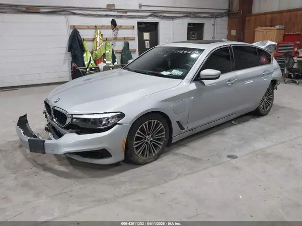 WBAJB1C59KB376289 2019 BMW 5ER - Image 2