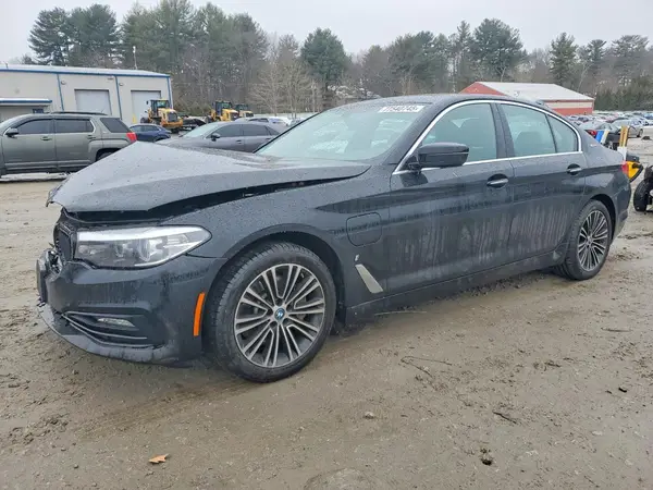 WBAJB1C5XJB083886 2018 BMW 5ER - Image 1
